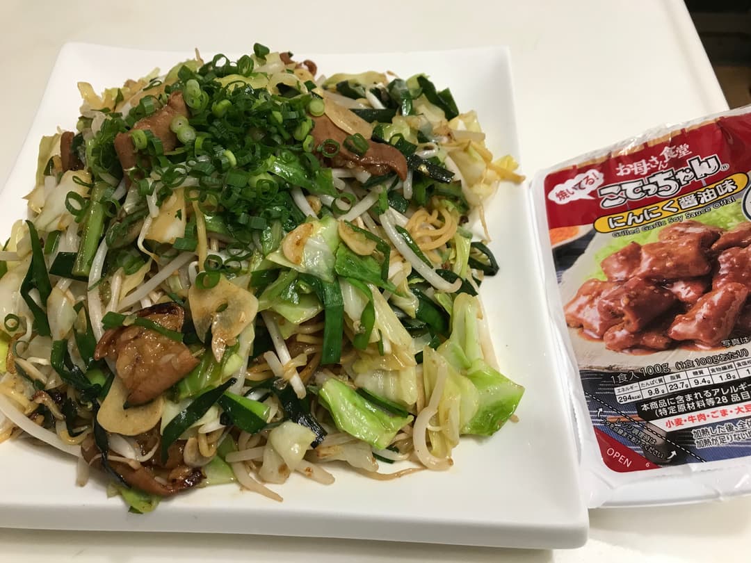 にんにく野菜マシマシ焼きそばの完成写真