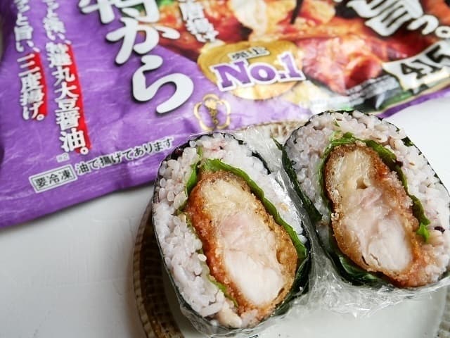 ぴりり明太からあげおにぎらずの完成写真