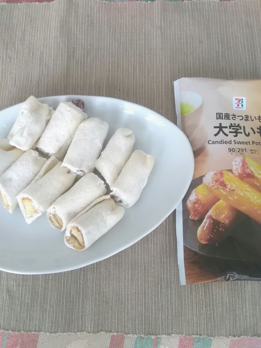 大学いものサンドイッチロールの完成写真