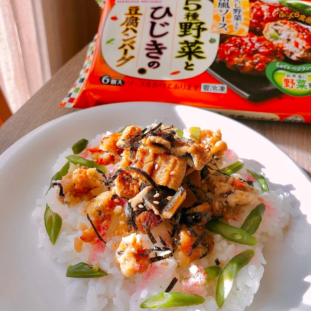 ひじきハンバーグと穴子の五目寿司の完成写真