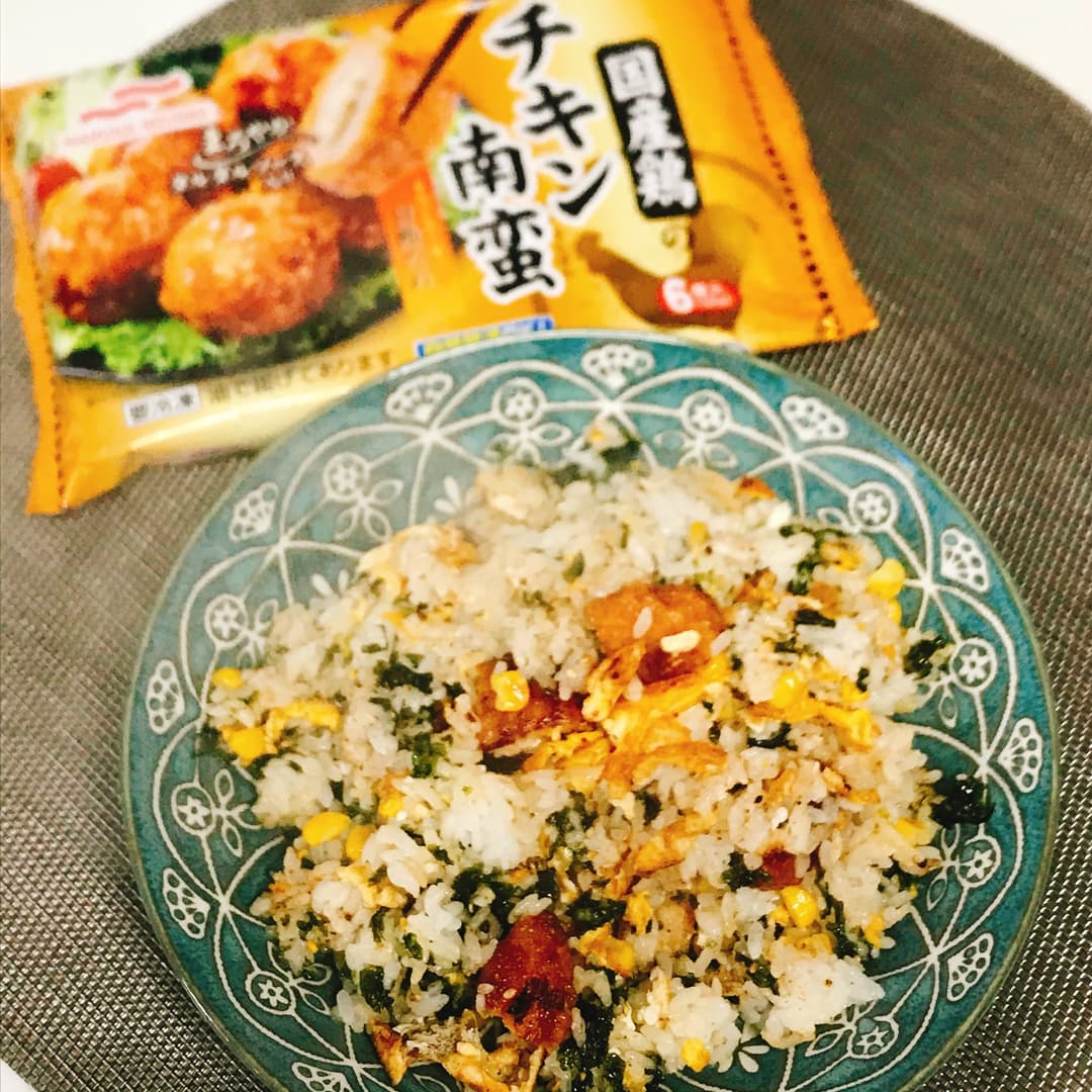 チキン南蛮の海苔炒飯の完成写真