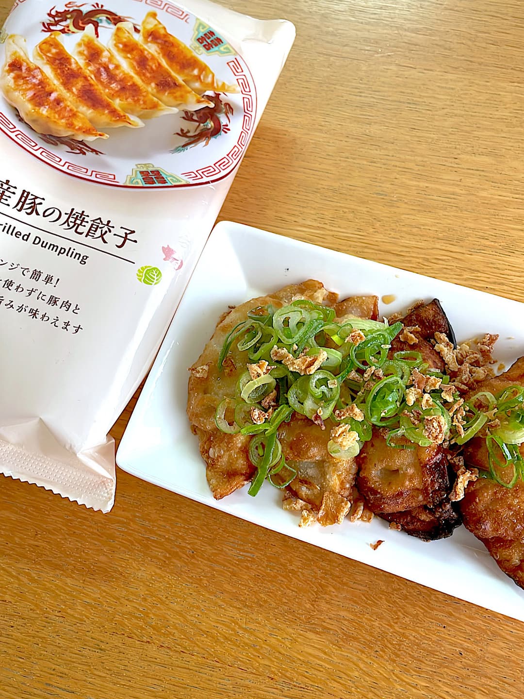 揚げ餃子のネギぽんオニオンがけの完成写真