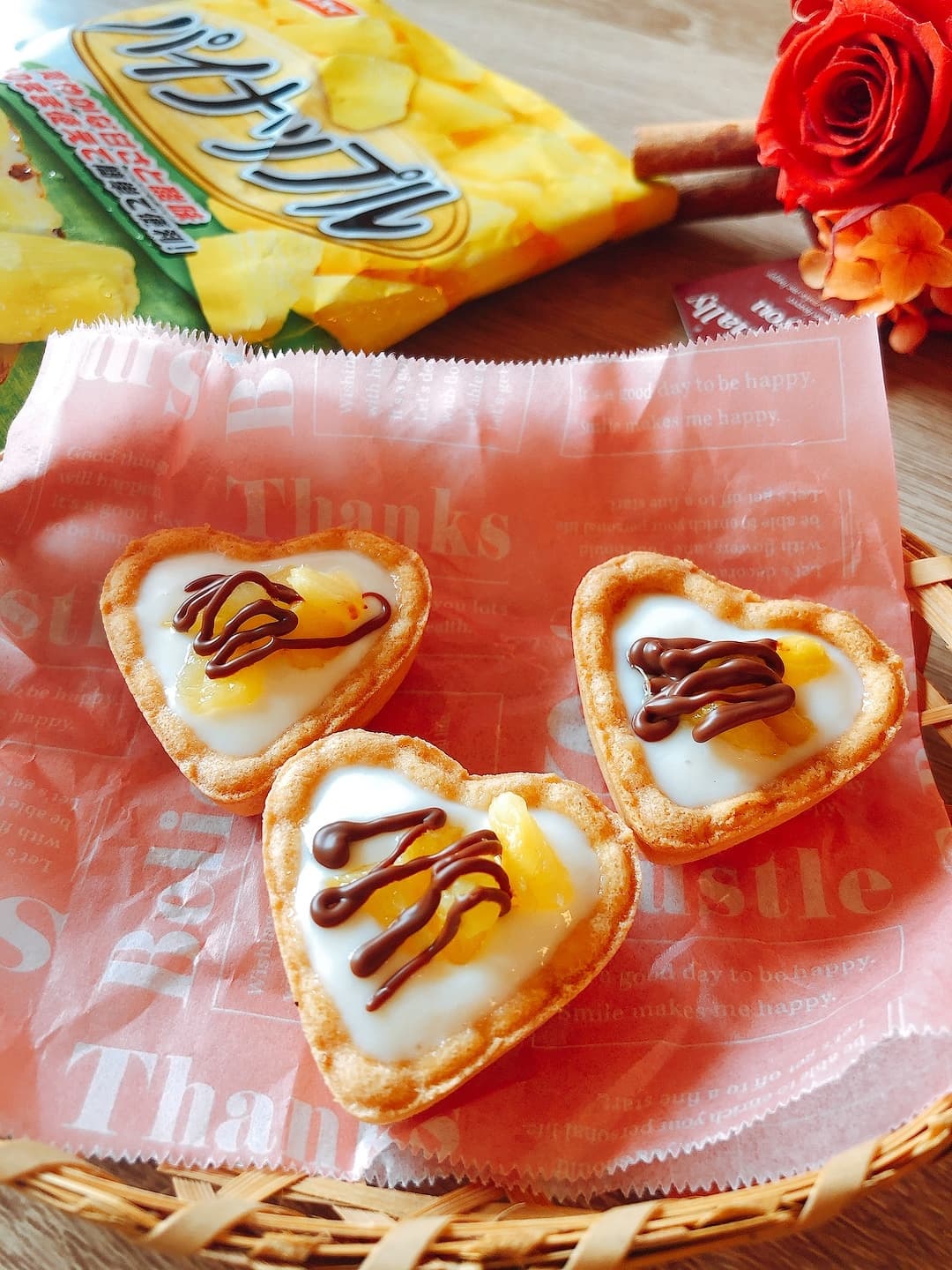 パイナップルのミニチーズタルトの完成写真