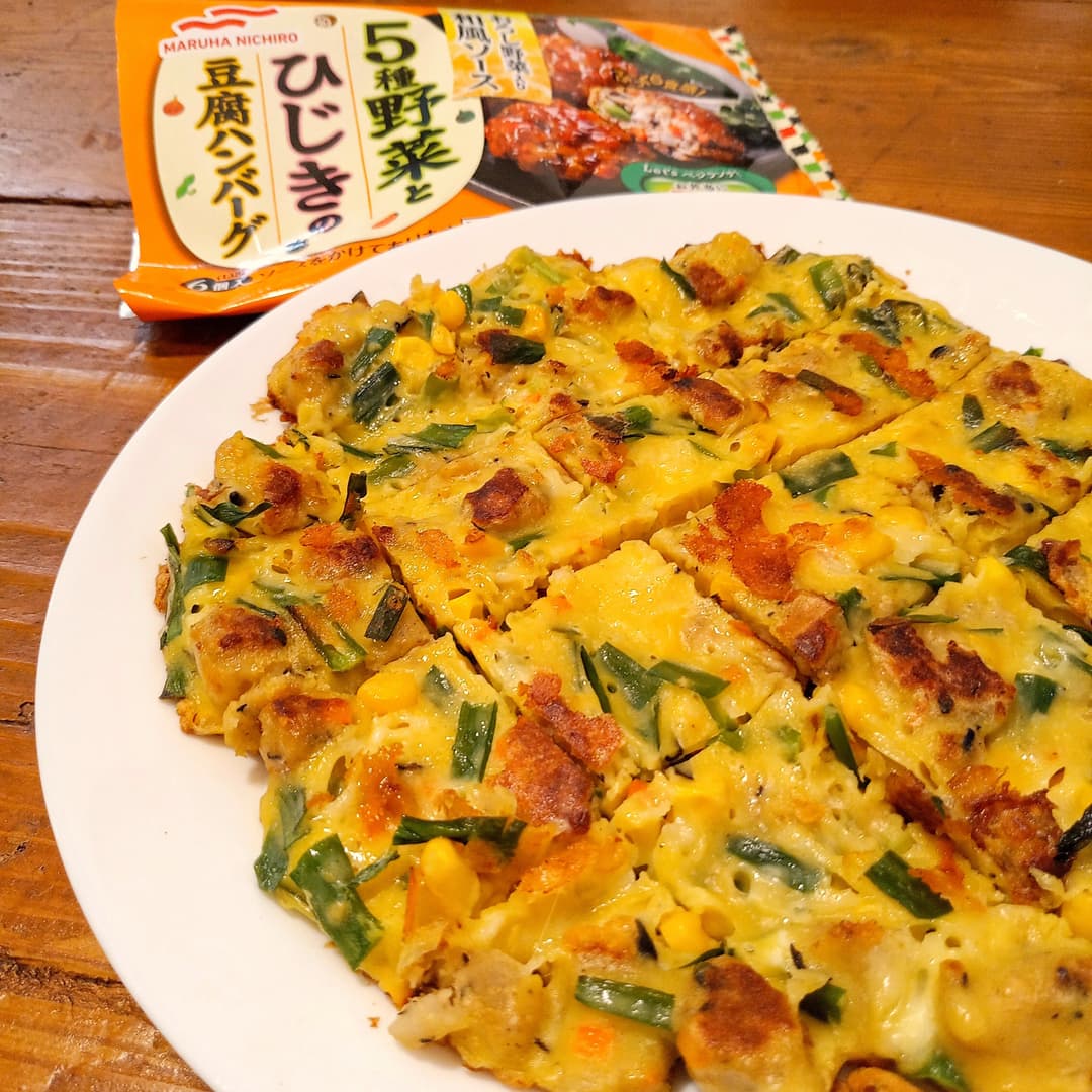 豆腐ハンバーグとニラとコーンのチヂミの完成写真
