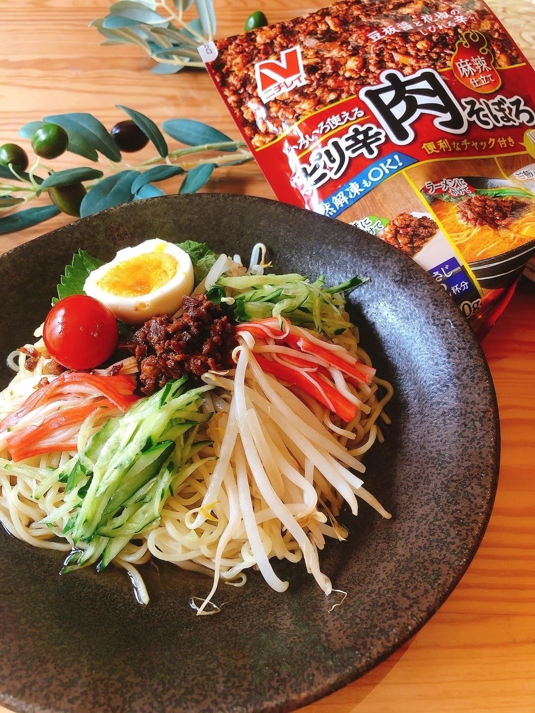 ピリ辛肉そぼろの冷やし中華の完成写真
