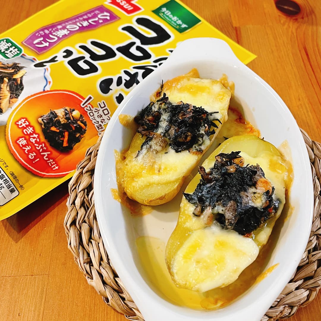 ベイクドポテトひじきバターの完成写真