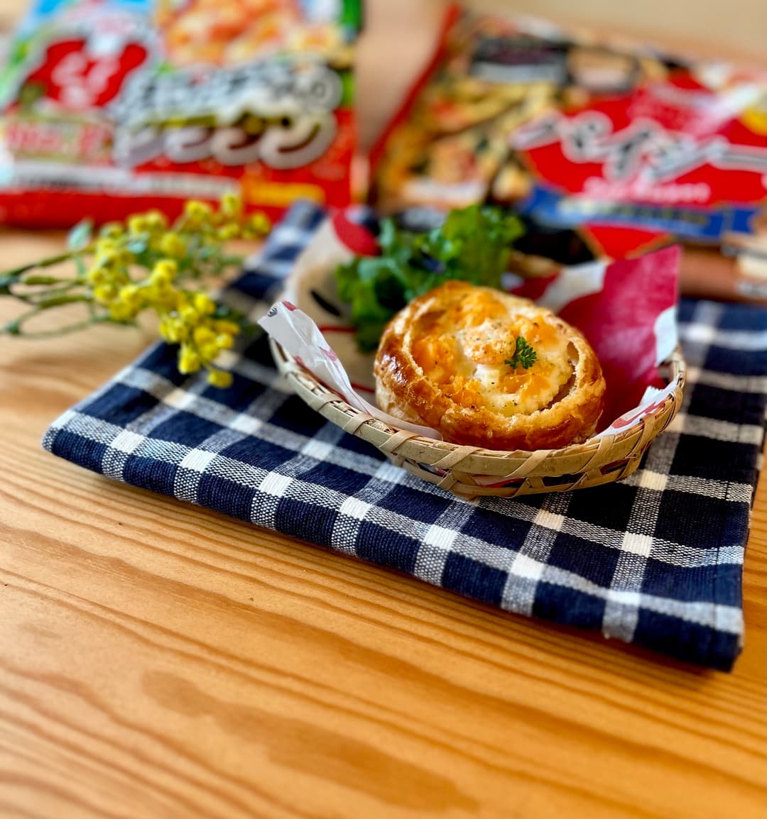 えびとチーズのグラタンパイの完成写真