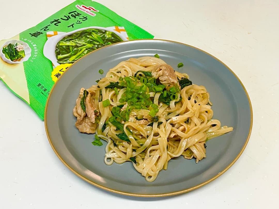豚肉とほうれん草のフォー炒めの完成写真