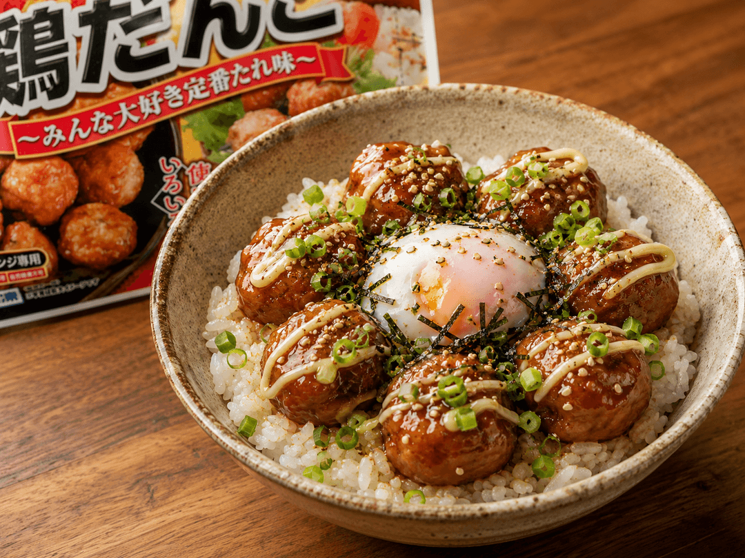 鶏だんごの温玉照りマヨ丼の完成写真
