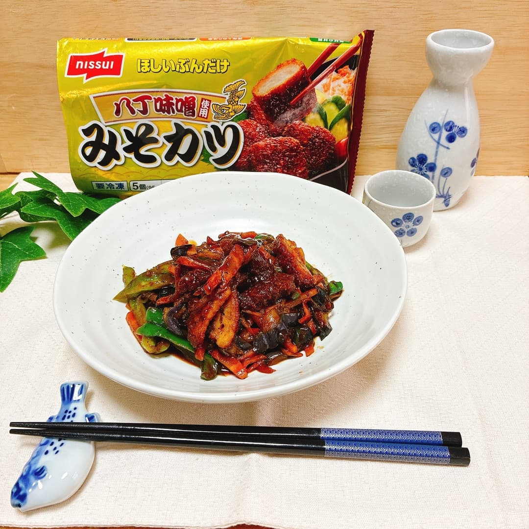 味噌カツとなすの味噌炒めの完成写真