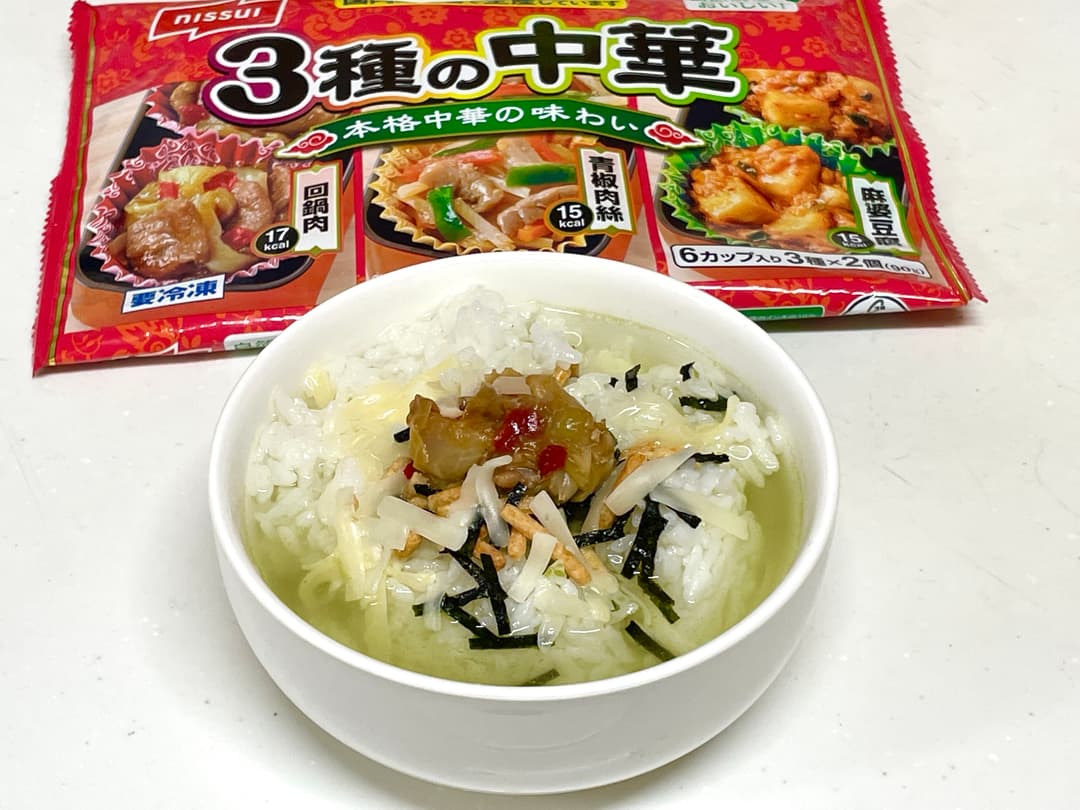 青椒肉絲のチーズ茶漬けの完成写真