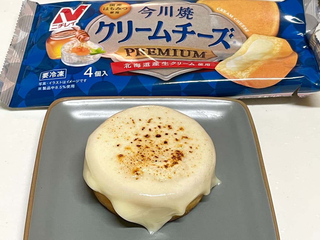 今川焼クリームチーズの炙りチーズがけの完成写真