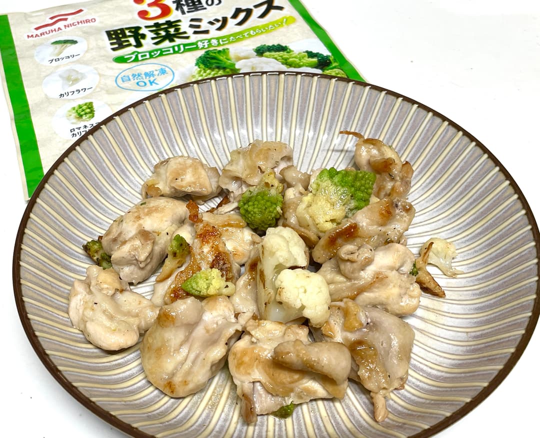 鶏もも肉とブロッコリーの塩レモン炒めの完成写真