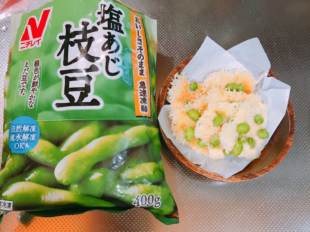 パリパリ枝豆チーズせんべいの完成写真