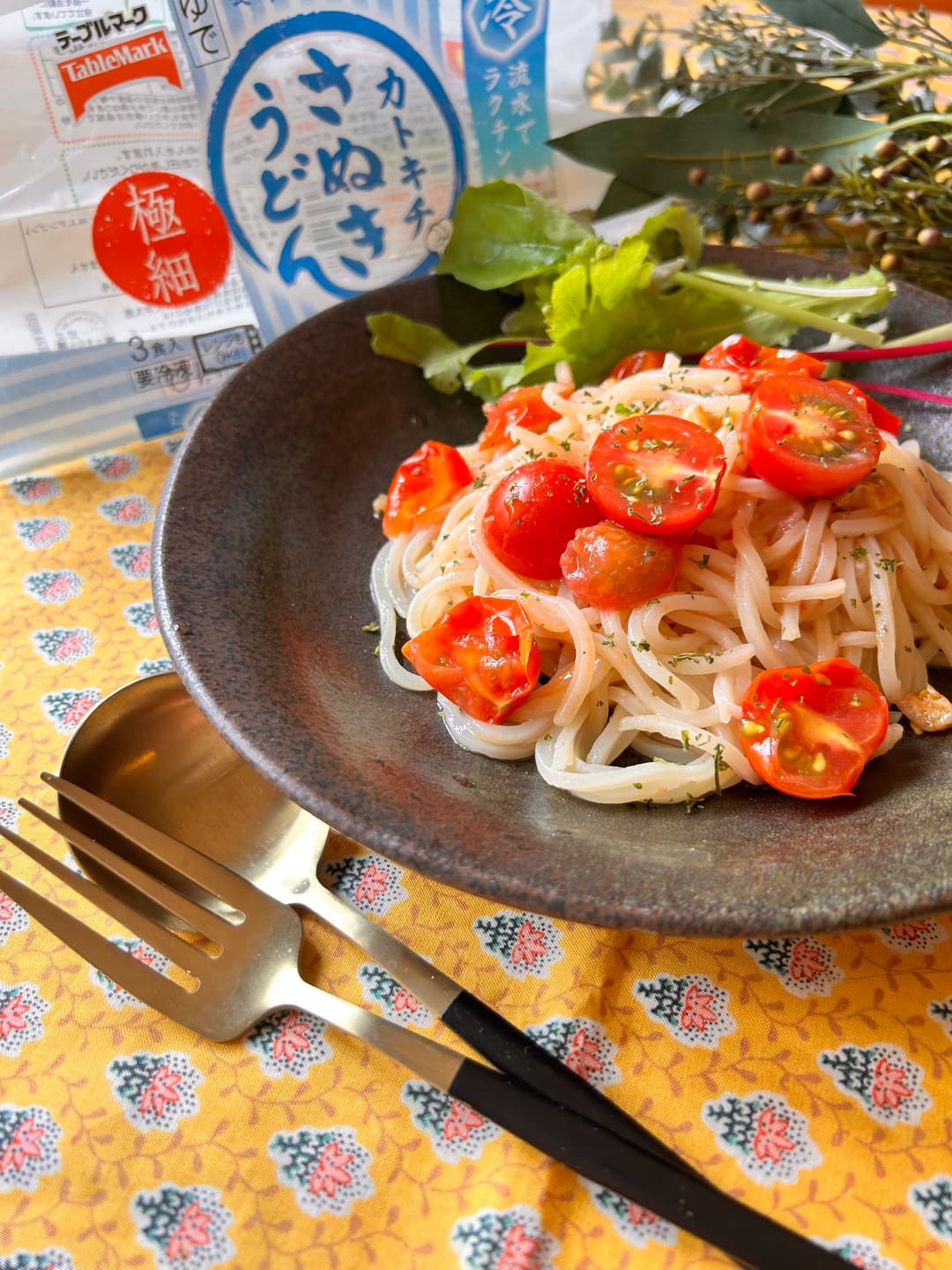 冷製トマトうどんの完成写真