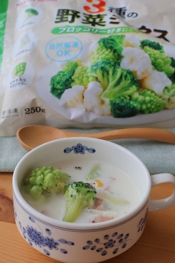 こりこり食感♪野菜の豆乳スープの完成写真