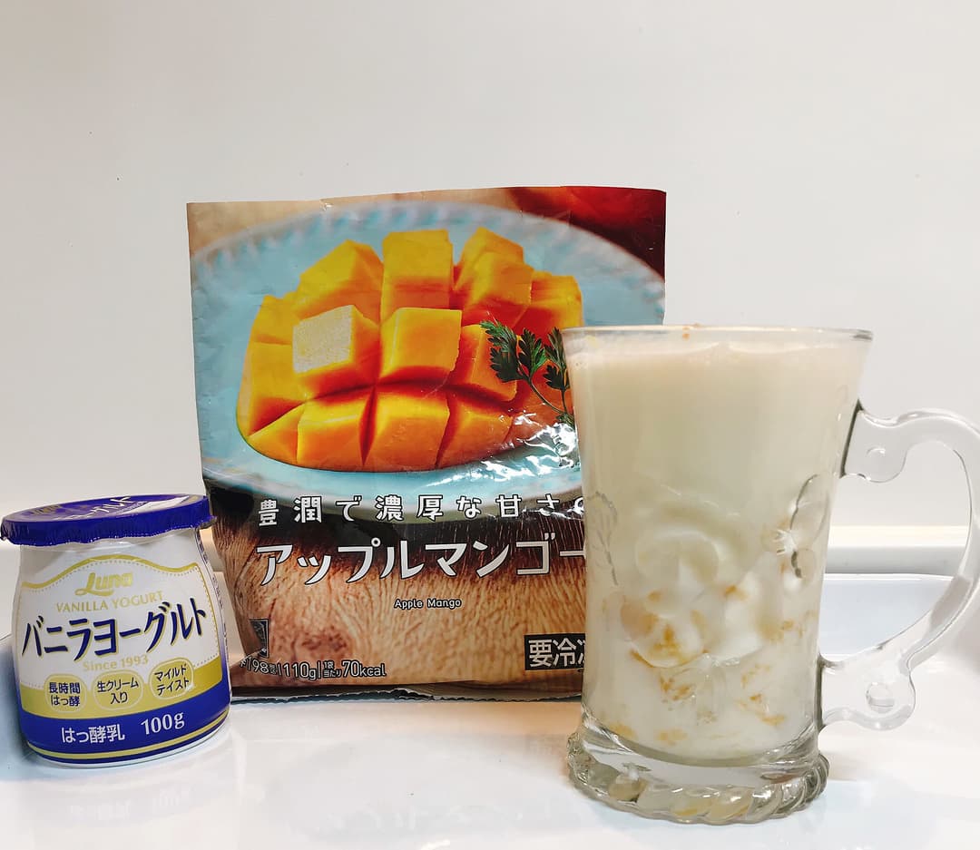LAWSON アップルマンゴーラッシーの完成写真