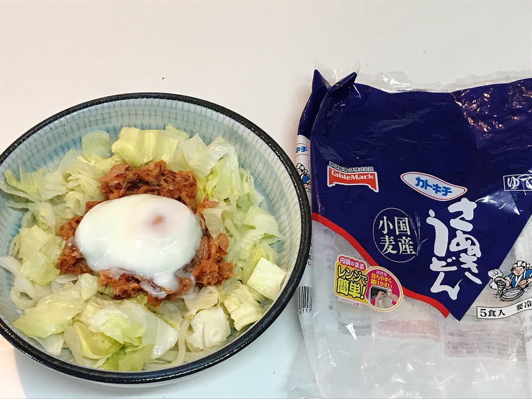 電子レンジで作るコチュジャンのツナサラダうどんの完成写真