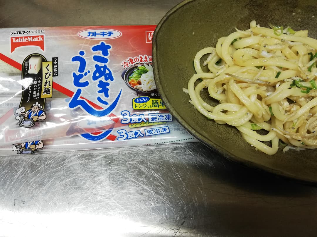しらすネギうどんの完成写真