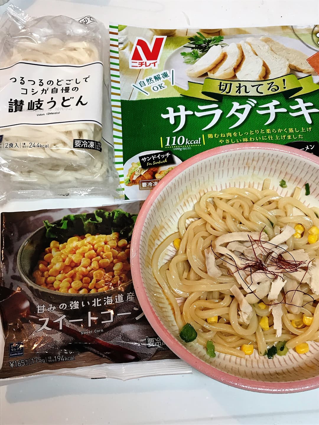 LAWSON 鶏とコーンのオイスターソースうどんの完成写真