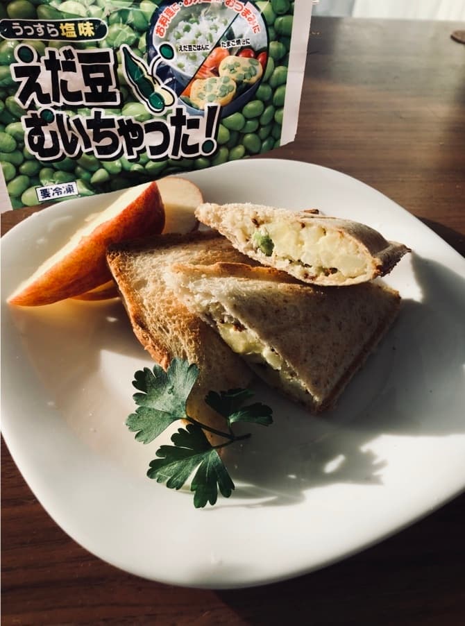 枝豆ポテトのマヨホットサンドの完成写真