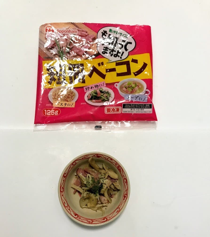 レンジで簡単☆きのことベーコンのバター炒めの完成写真
