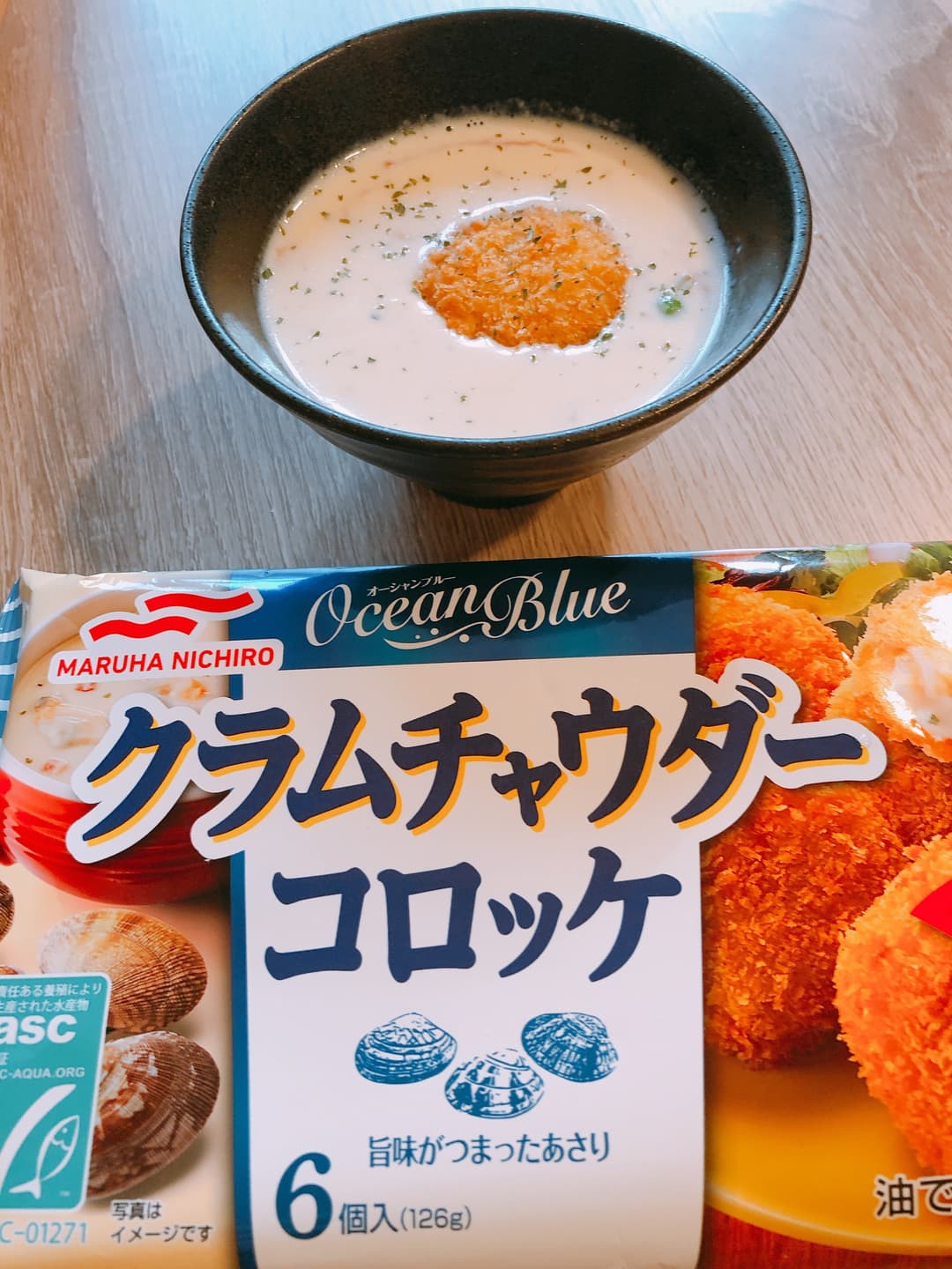 クリームスープのコロッケのせの完成写真