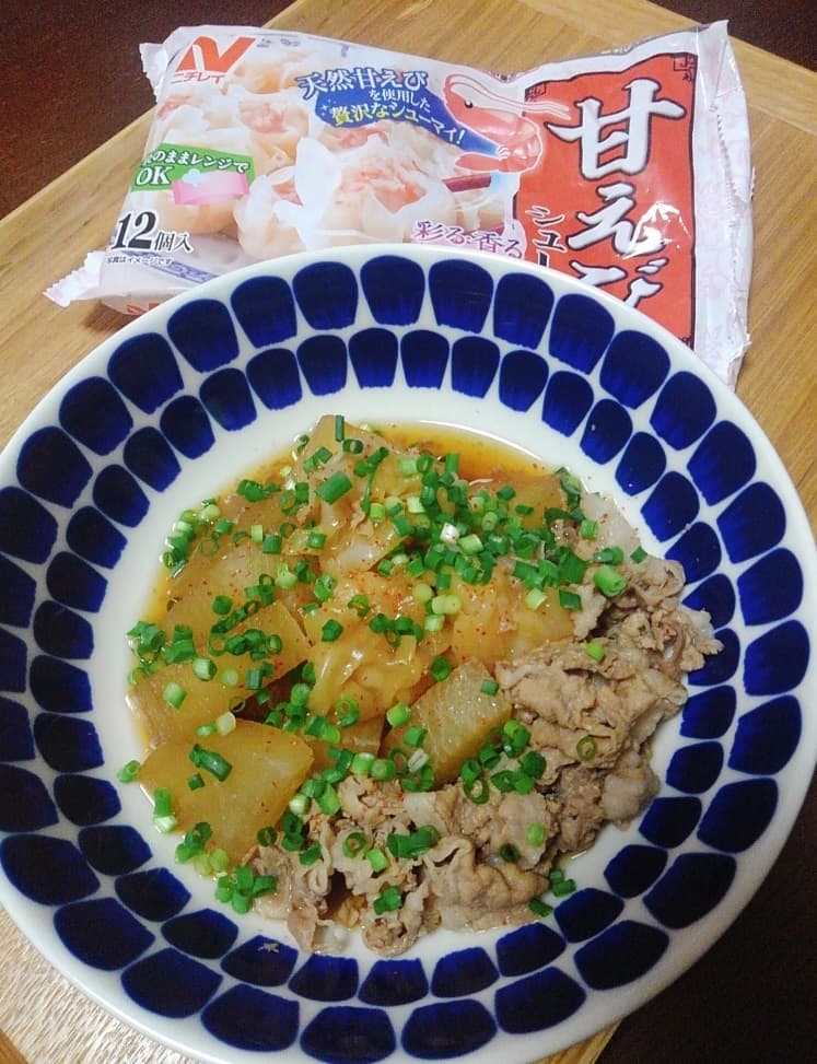 豚肉と大根とシューマイの煮物の完成写真