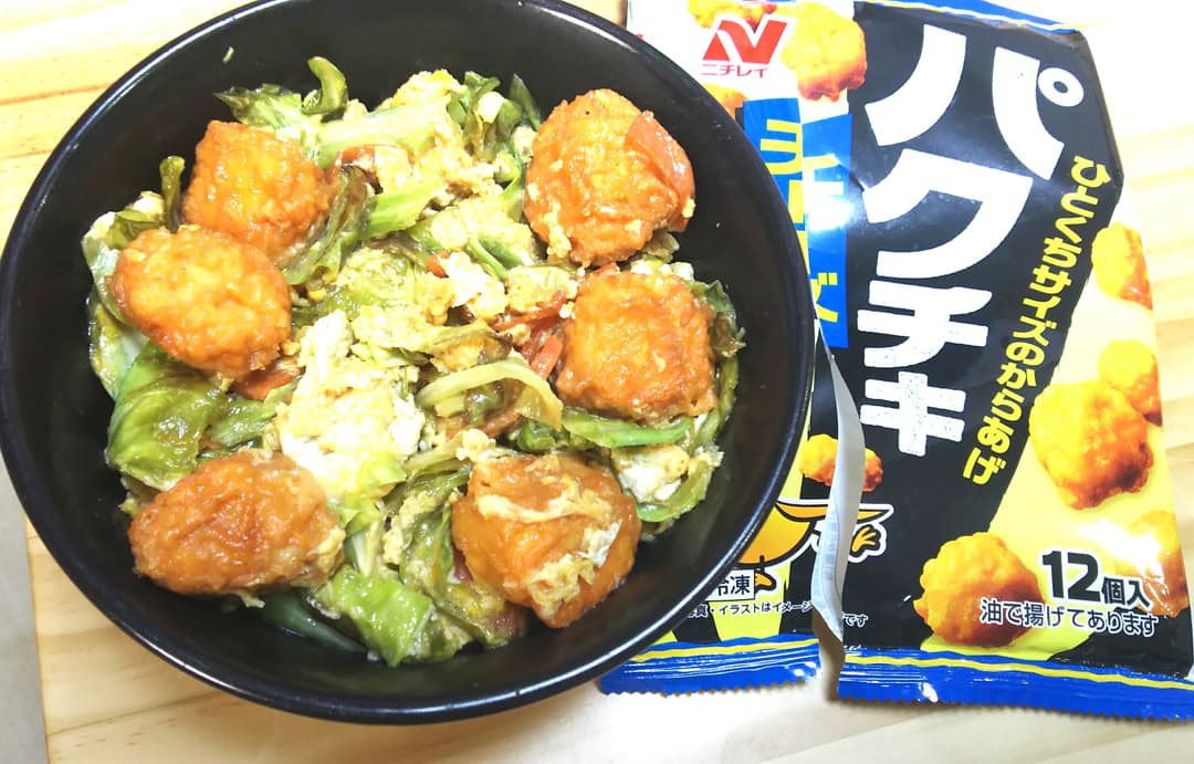 唐揚げ丼の完成写真