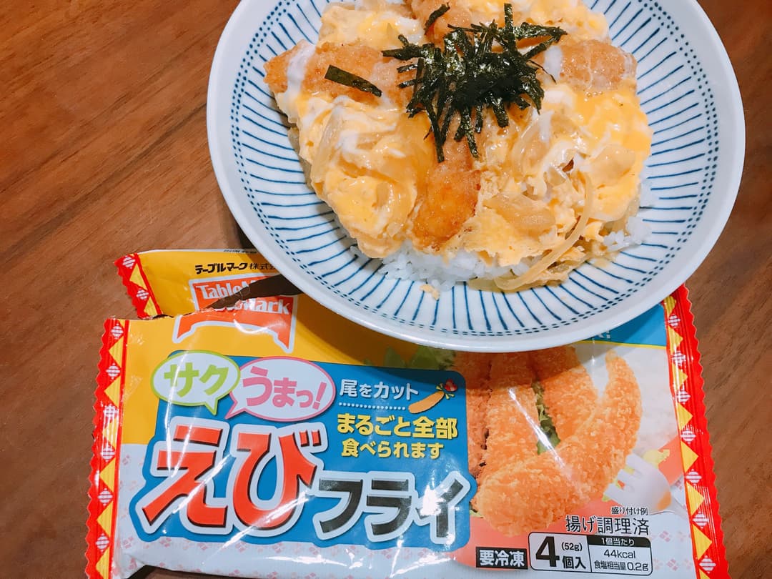 絶品！えびフライ丼の完成写真