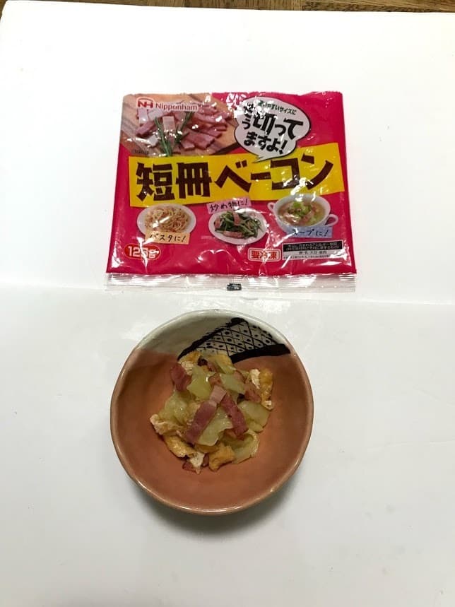 キャベツとベーコンの白だし煮の完成写真
