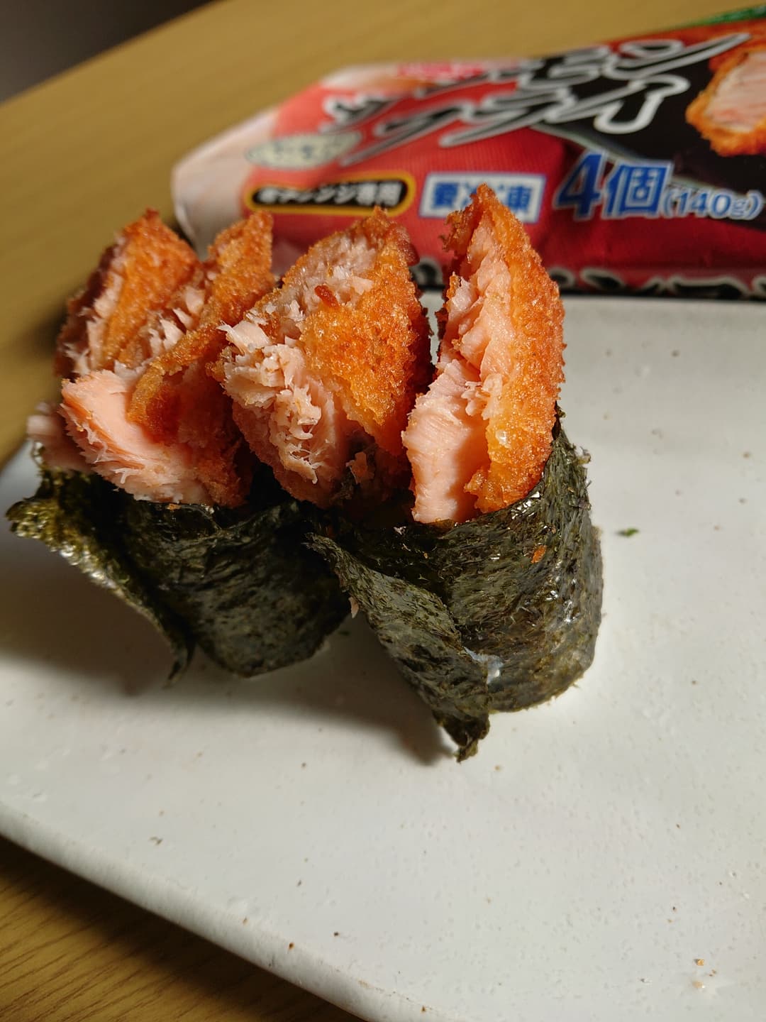 簡単サーモン軍艦の完成写真