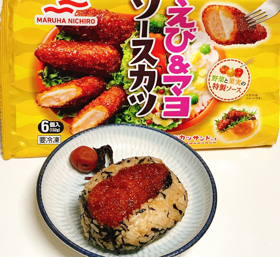 えび&マヨソースカツのひじきおにぎりの完成写真