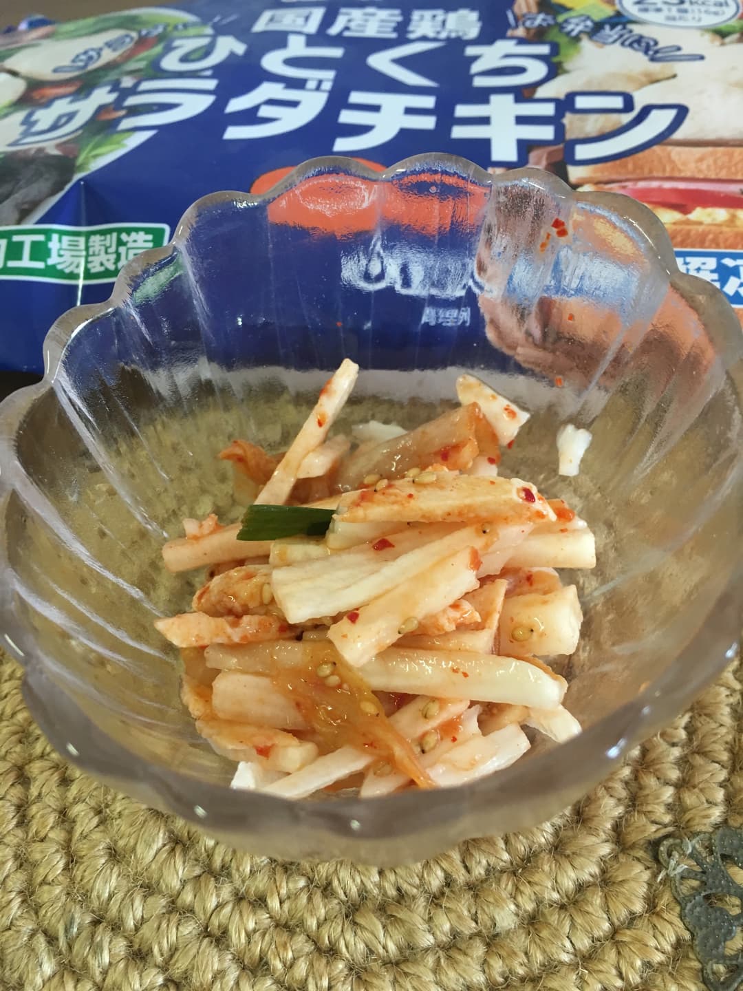 おつまみ☆サラダチキンと長芋のキムチ和えの完成写真