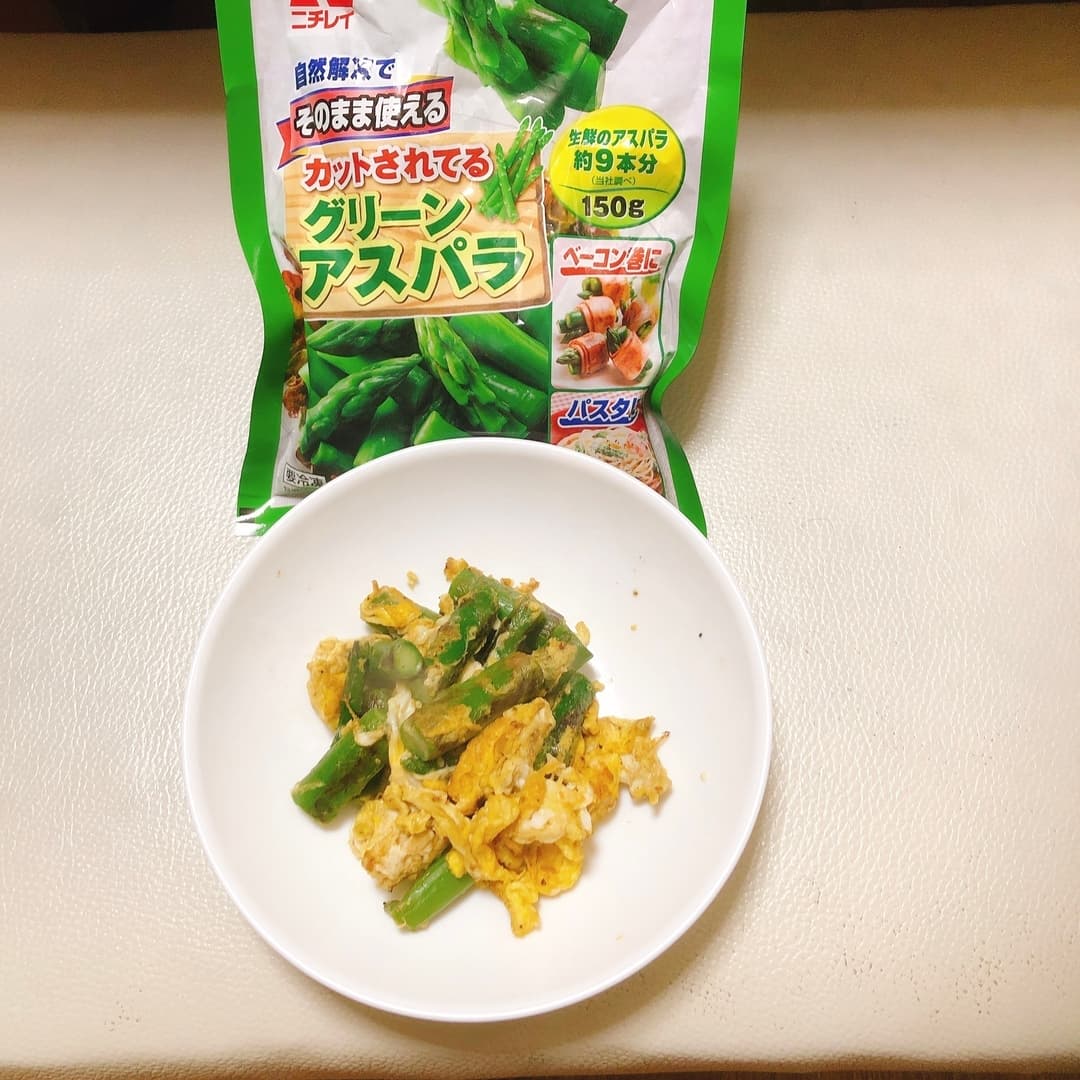 アスパラ入り炒り卵の完成写真