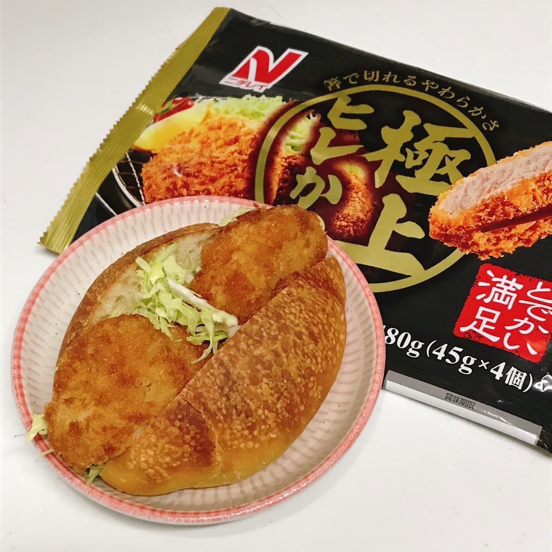 極上ヒレかつクロワッサンサンドの完成写真