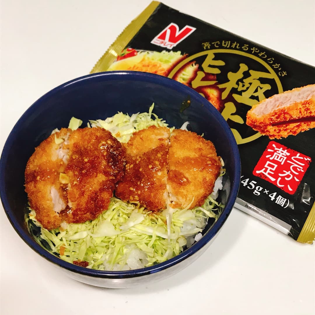 極上ヒレかつ味噌だれ丼の完成写真