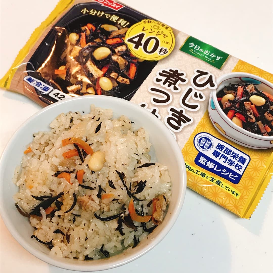 鶏ガラひじきご飯の完成写真