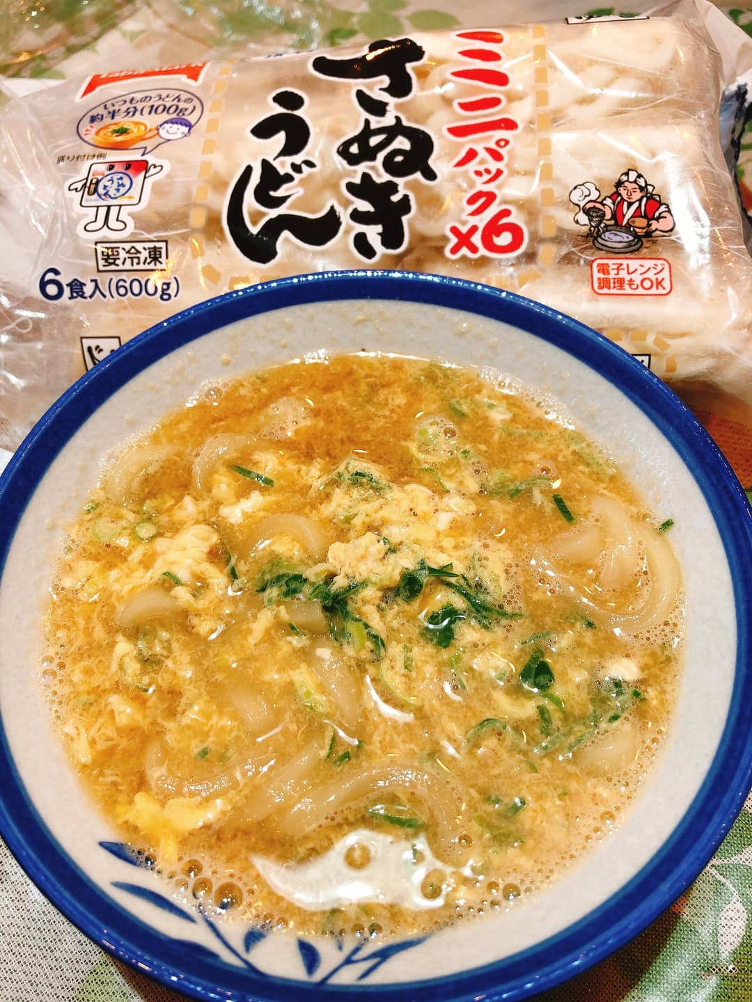 玉子とじうどんの完成写真