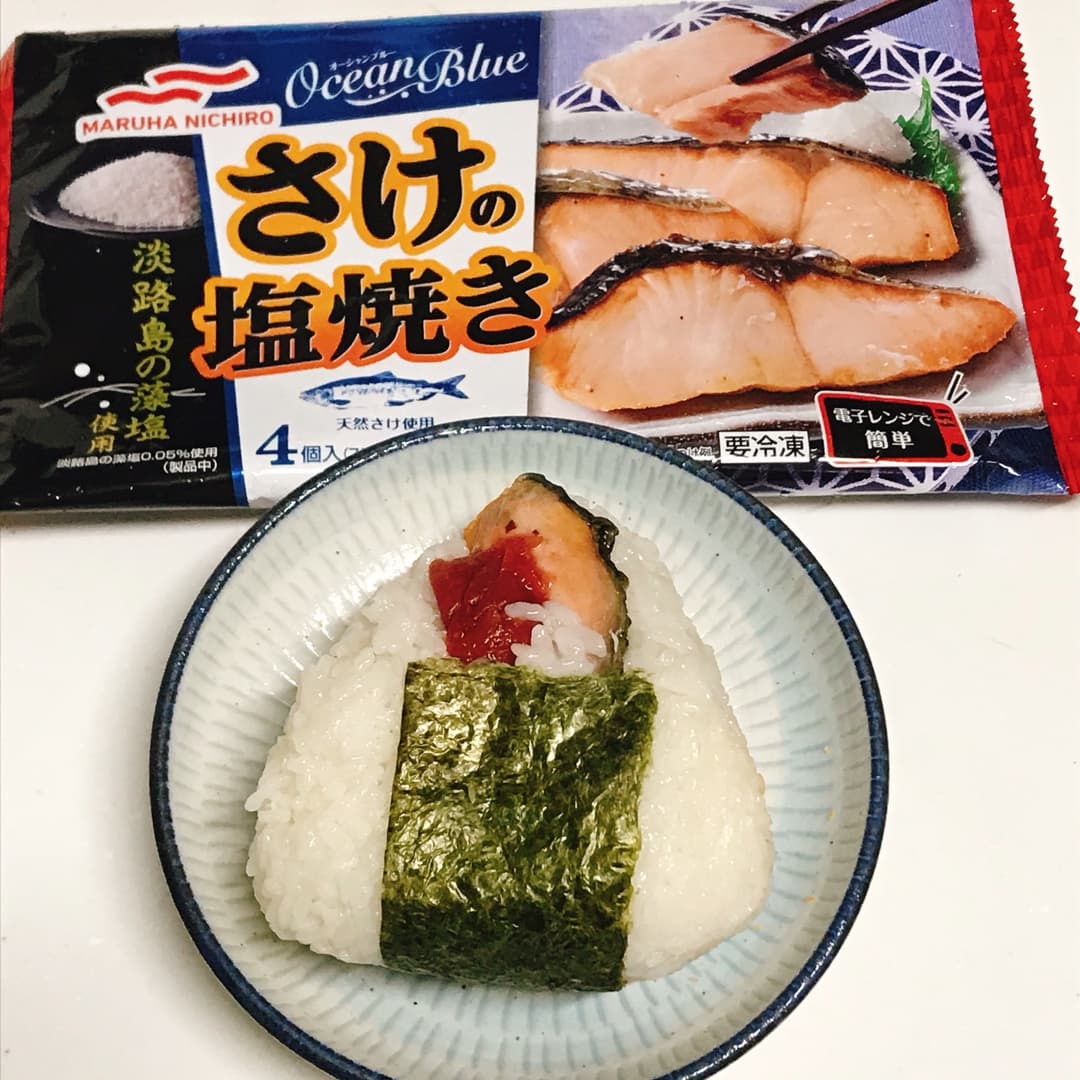 鮭と梅のおにぎりの完成写真