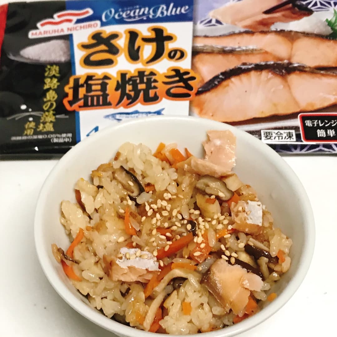 さけの炊き込みご飯の完成写真