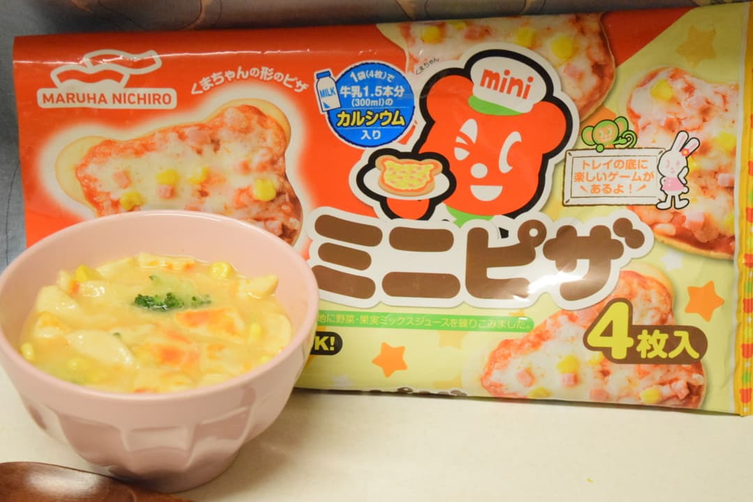 ミニピザのコーンスープの完成写真
