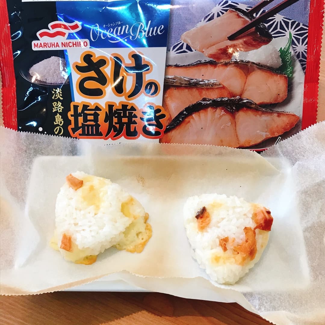 鮭とチーズの焼おにぎりの完成写真