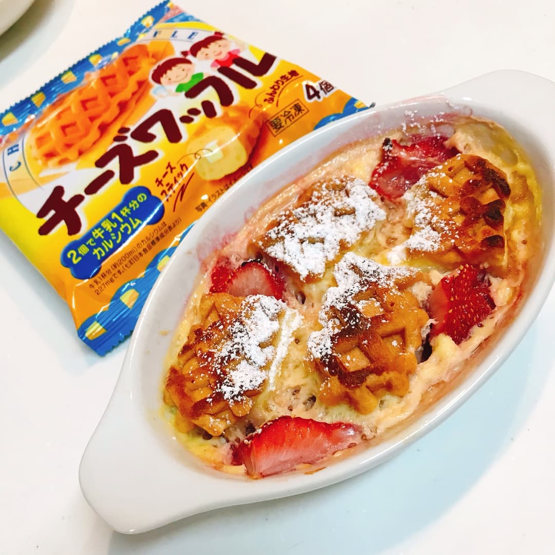 チーズワッフルのいちごプディングの完成写真