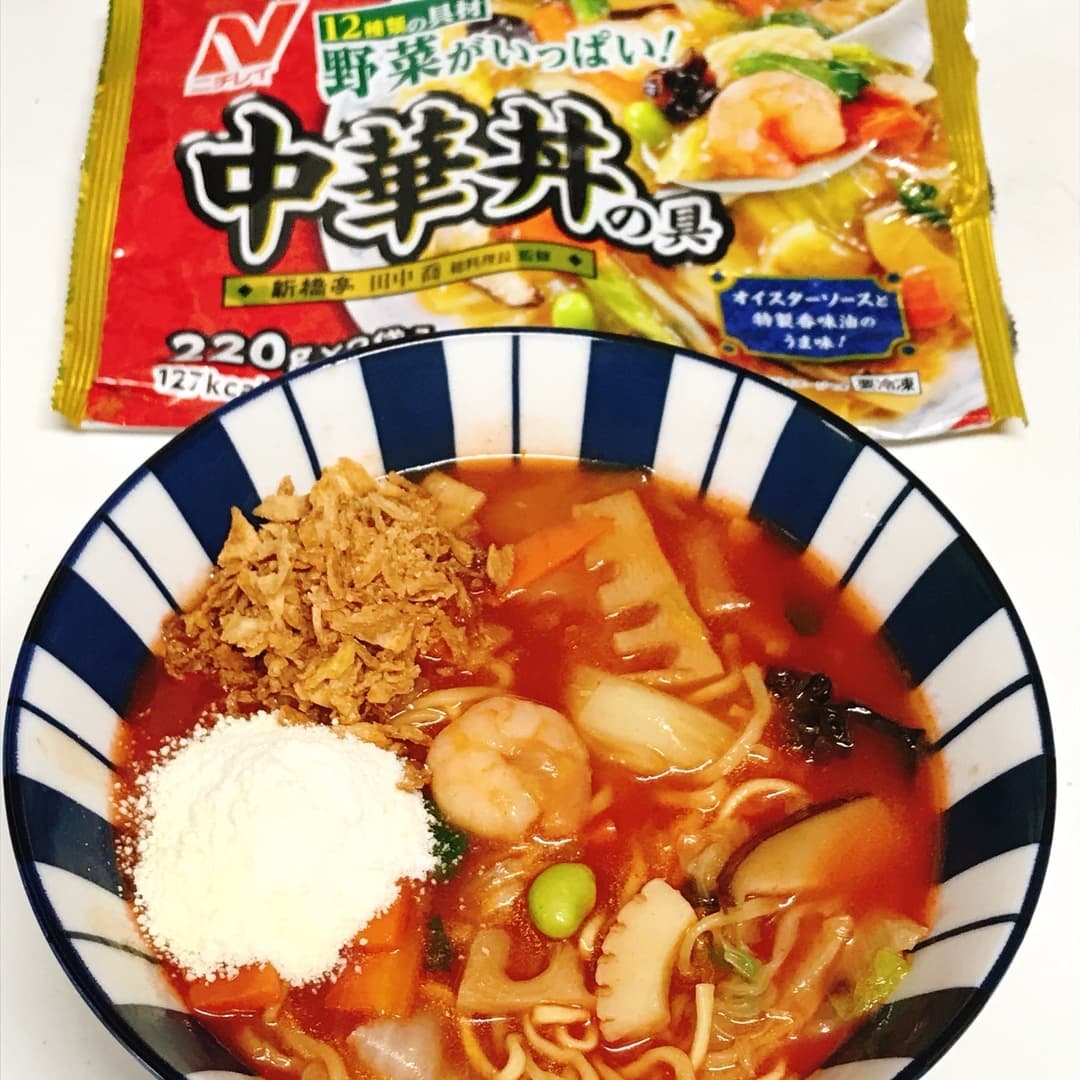ヘルシーな具沢山トマト麺の完成写真