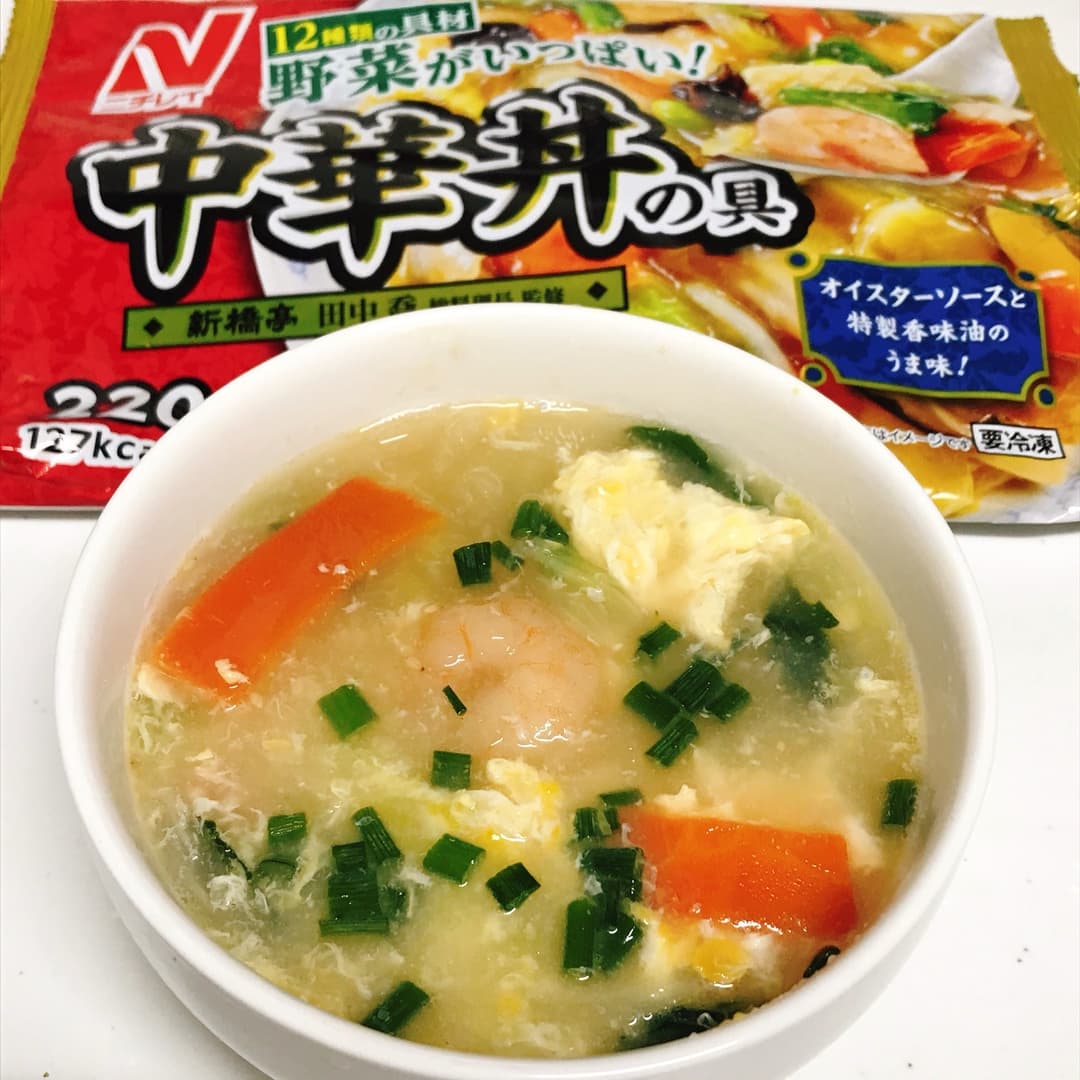 12種類の具材が入ったかき玉スープの完成写真