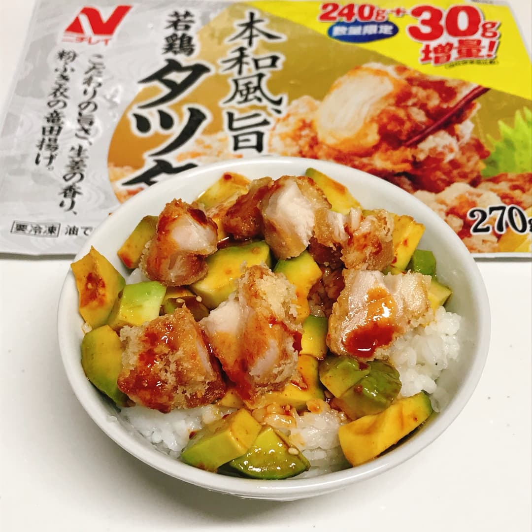 若鶏タツタで作るポキ丼の完成写真