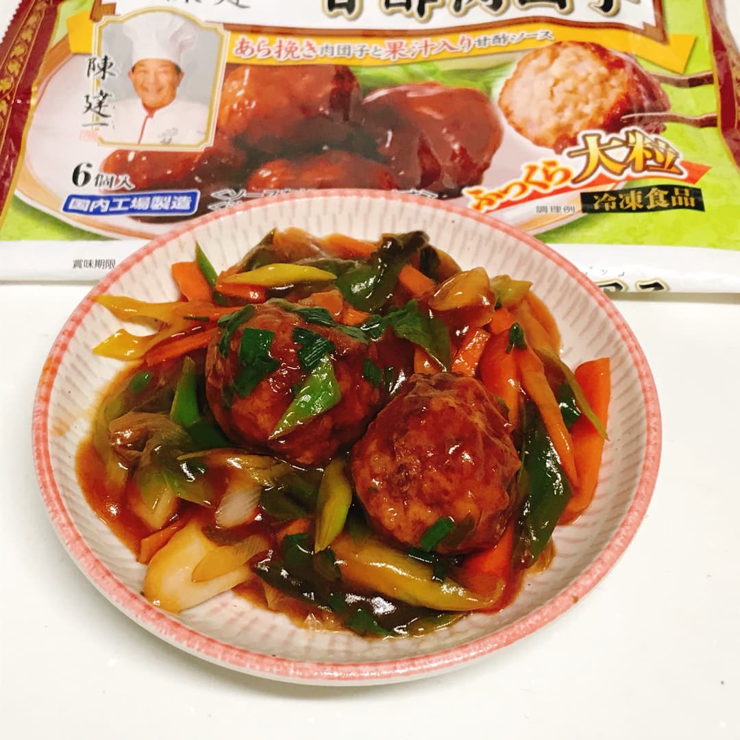 甘酢肉団子の酢豚風の完成写真