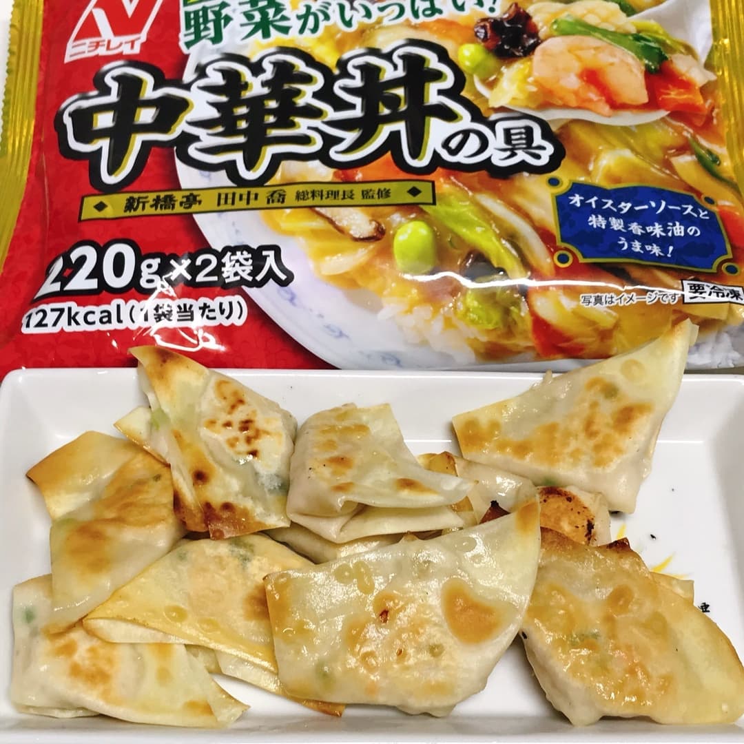 中華丼のパリパリ焼きワンタンの完成写真