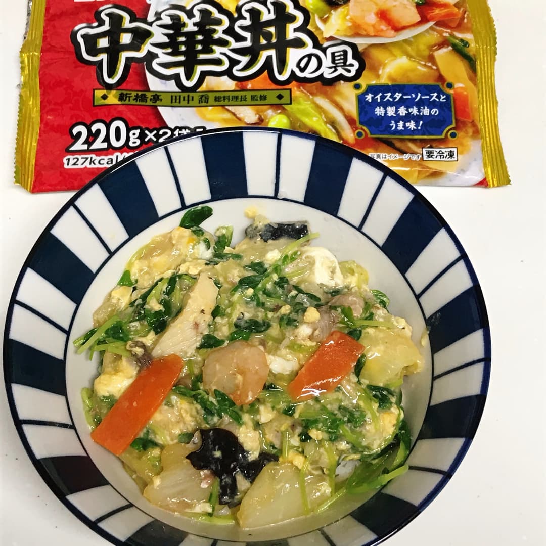 サバ缶の中華卵とじ丼の完成写真